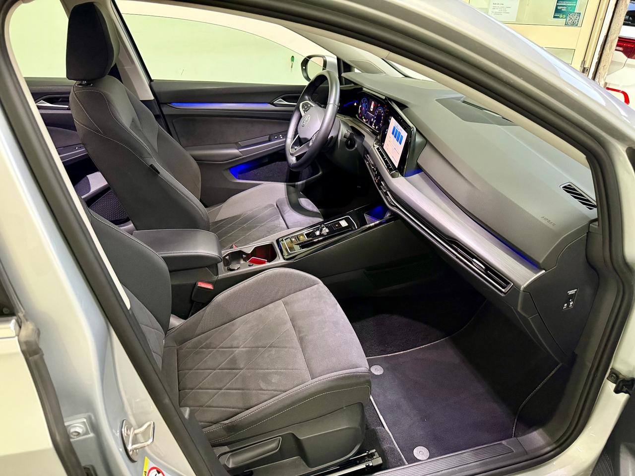 Volkswagen Golf 2.0 TDI 150 CV DSG SCR Style