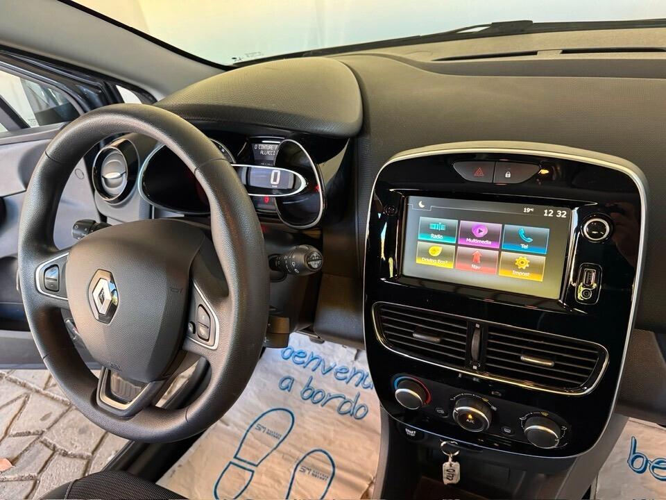 Renault Clio dCi 8V 90 CV 5 porte Moschino Intens
