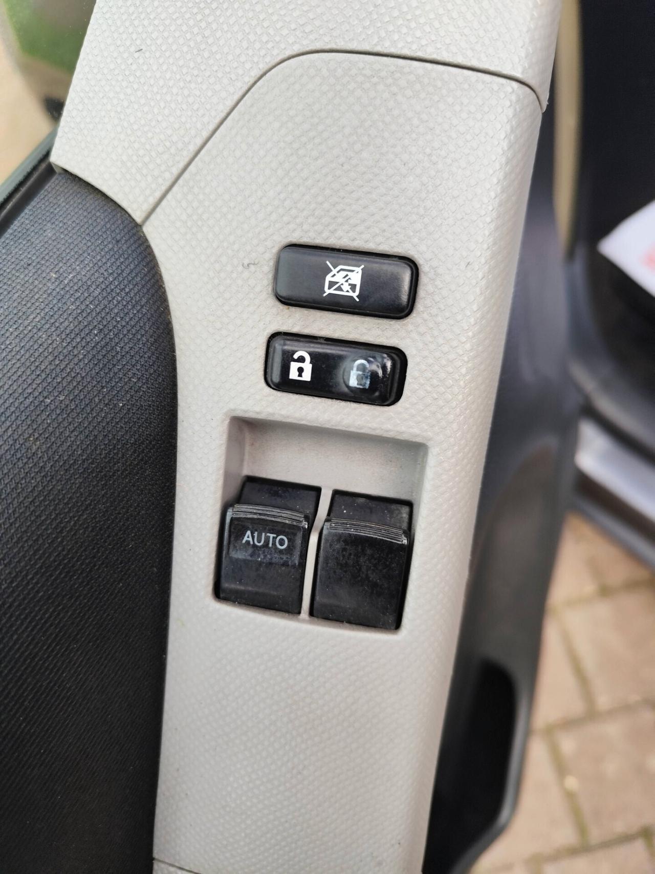 Toyota Yaris 1.3 5 porte M-MT Sol