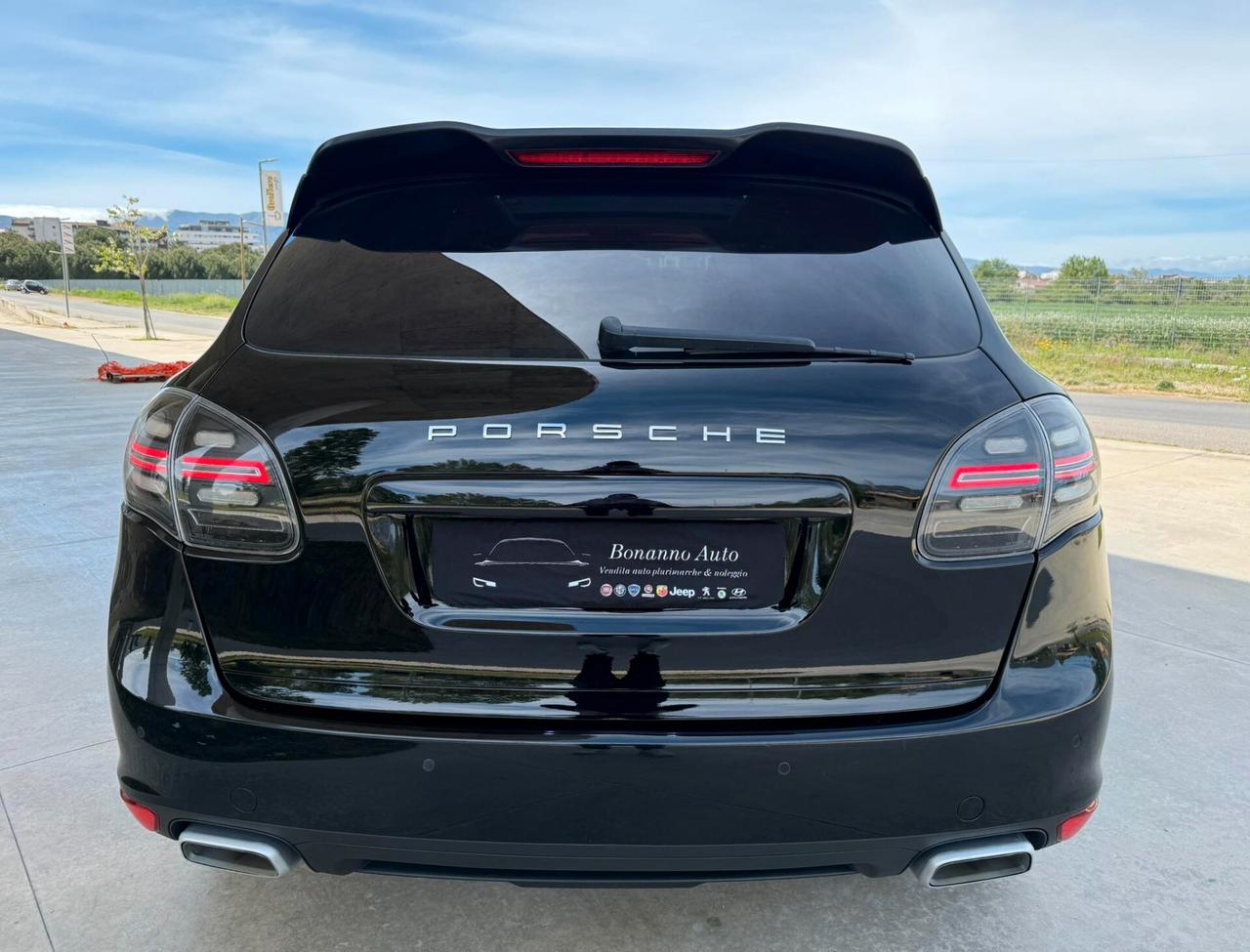 Porsche Cayenne 3.0 Diesel Total Black