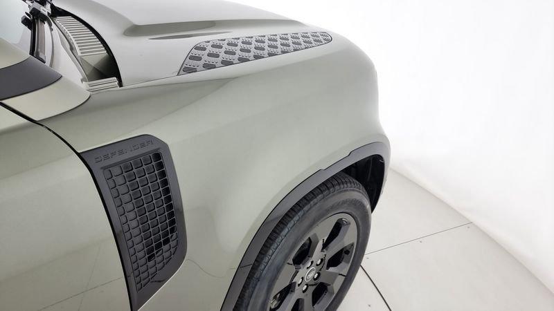 Land Rover Defender 110 3.0D I6 200 CV AWD Auto X-Dynamic SE
