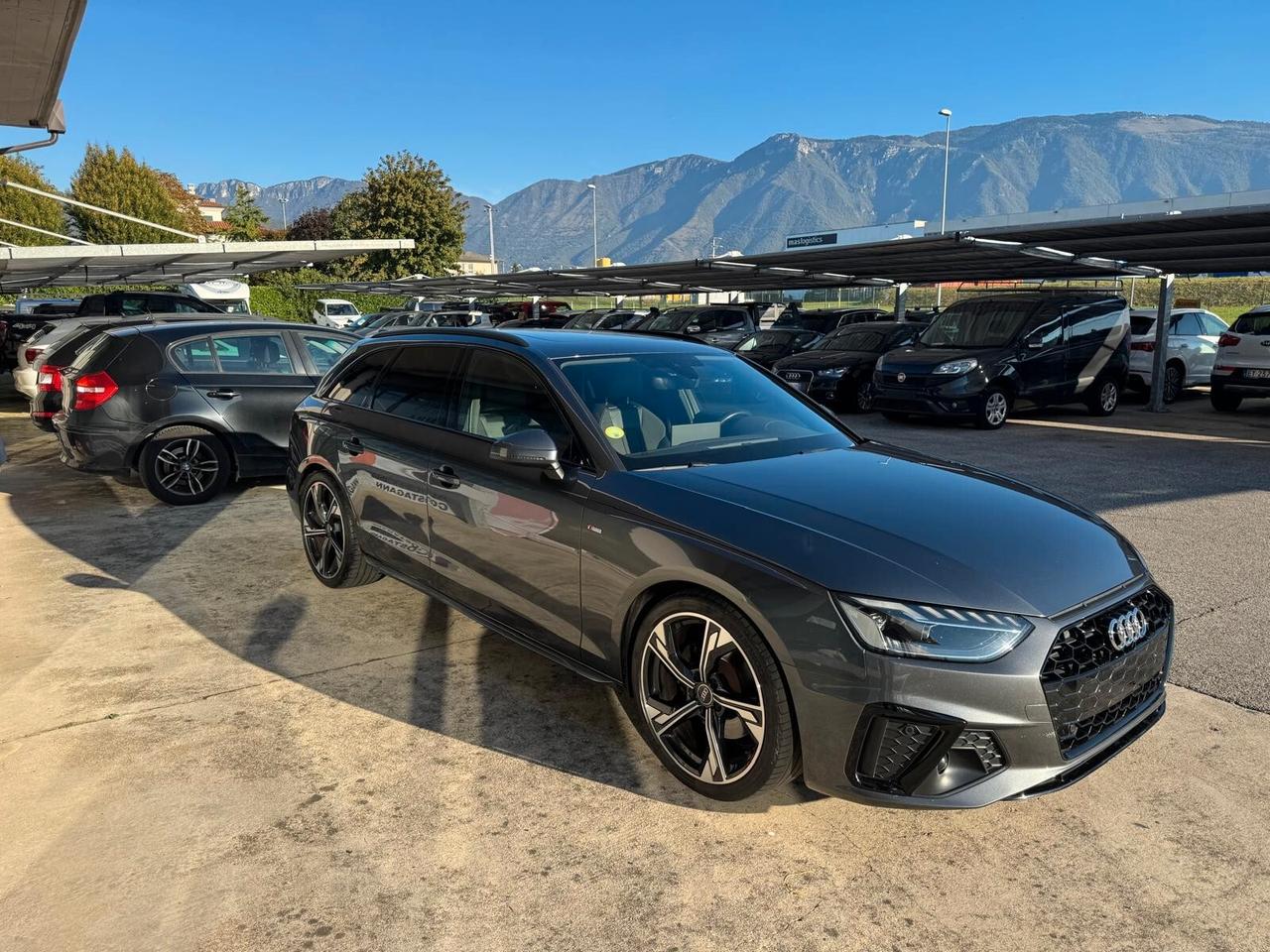 Audi A4 Avant 35 TDI/163 CV S tronic S-line edition