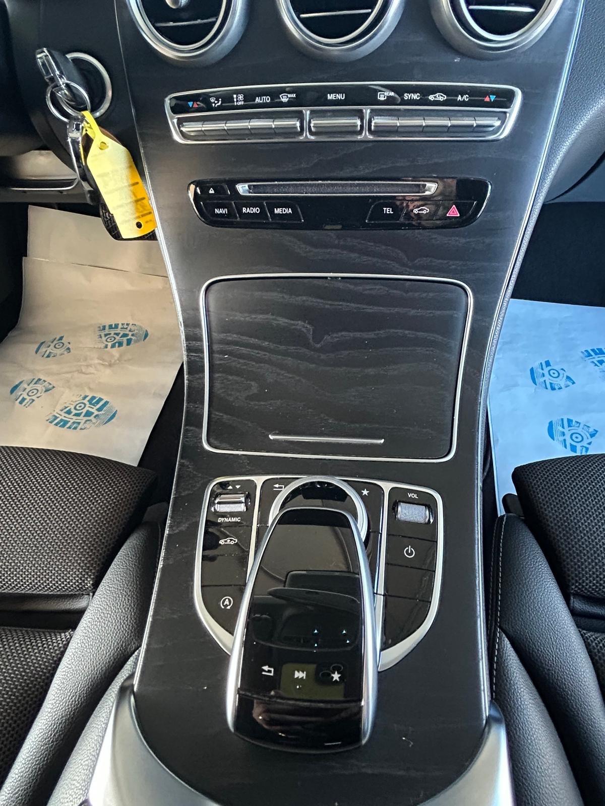 Mercedes-benz C 250S.W. 4Matic Automatic Premium