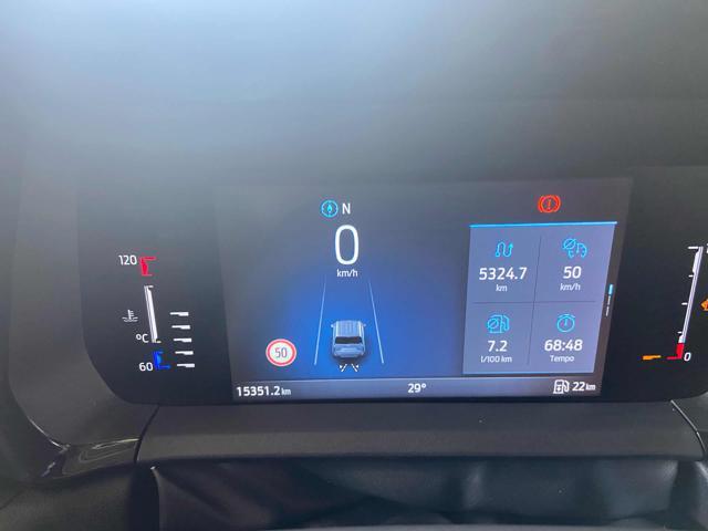FORD Tourneo Courier 1.0 EcoBoost Titanium