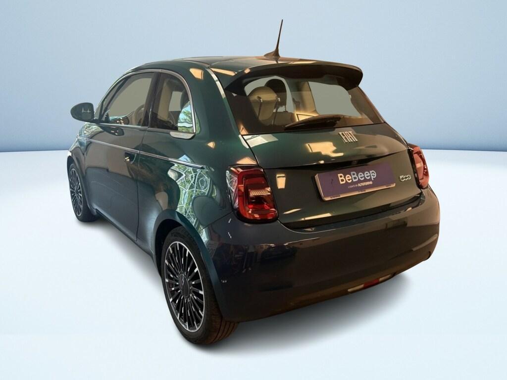 Fiat 500 La Prima