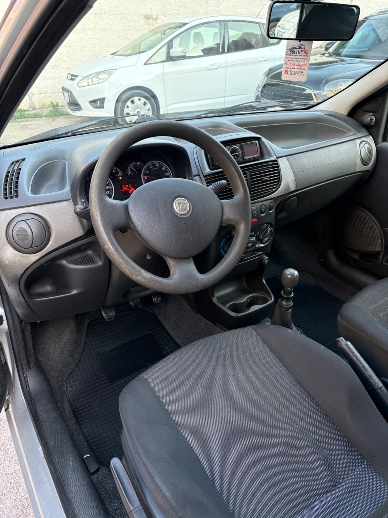 Fiat Punto restyling 1.2 benzina 80000km