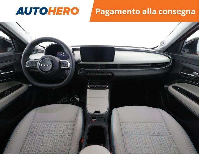 FIAT 600 Hybrid DCT MHEV La Prima