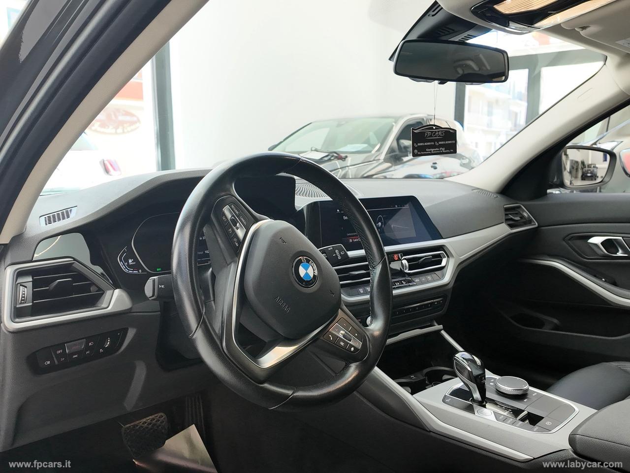 BMW 320d 48V Touring Sport