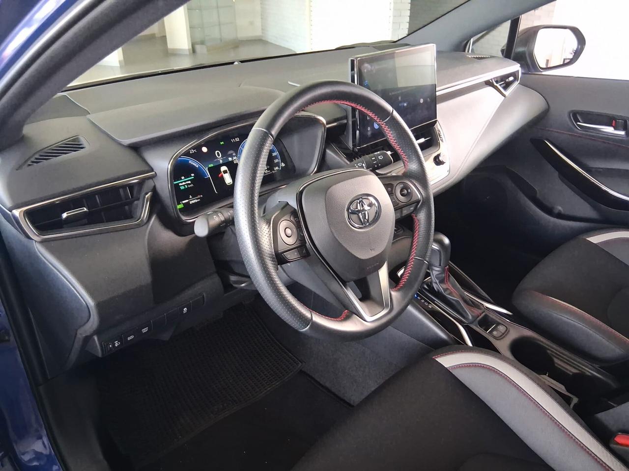 Toyota Corolla GR SPORT 1.8 Hybrid Touring Sports