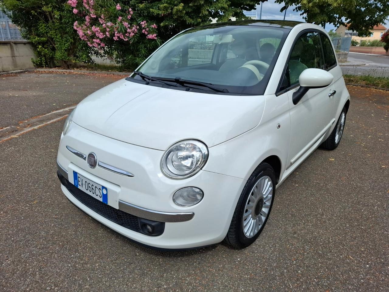 Fiat 500 1.2 Lounge del 2014 SOLO 132.000 KM