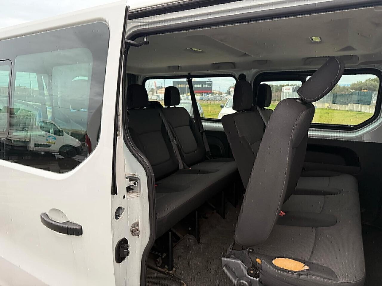 Renault Trafic T29 2.0 dCi 120CV PC-TN Zen Heavy