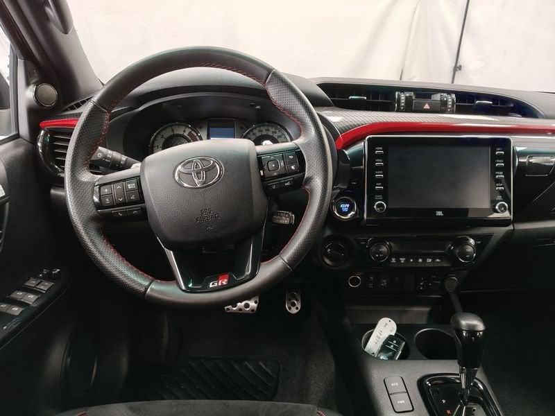 Toyota Hilux Hilux 2.8 D-4D A/T 4WD 4 porte Double Cab GR SPORT