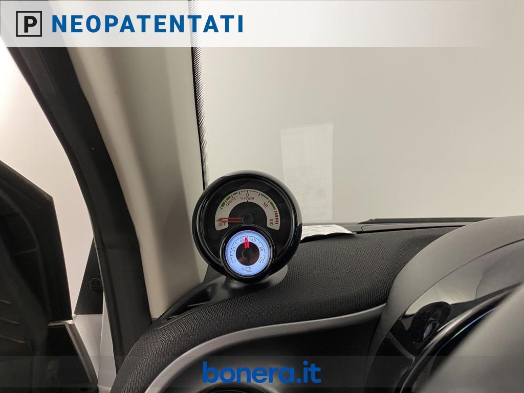 Smart fortwo cabrio EQ Passion
