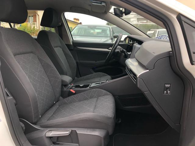 VOLKSWAGEN Golf 1.0 eTSI EVO DSG Life OK NEOPATENTATI