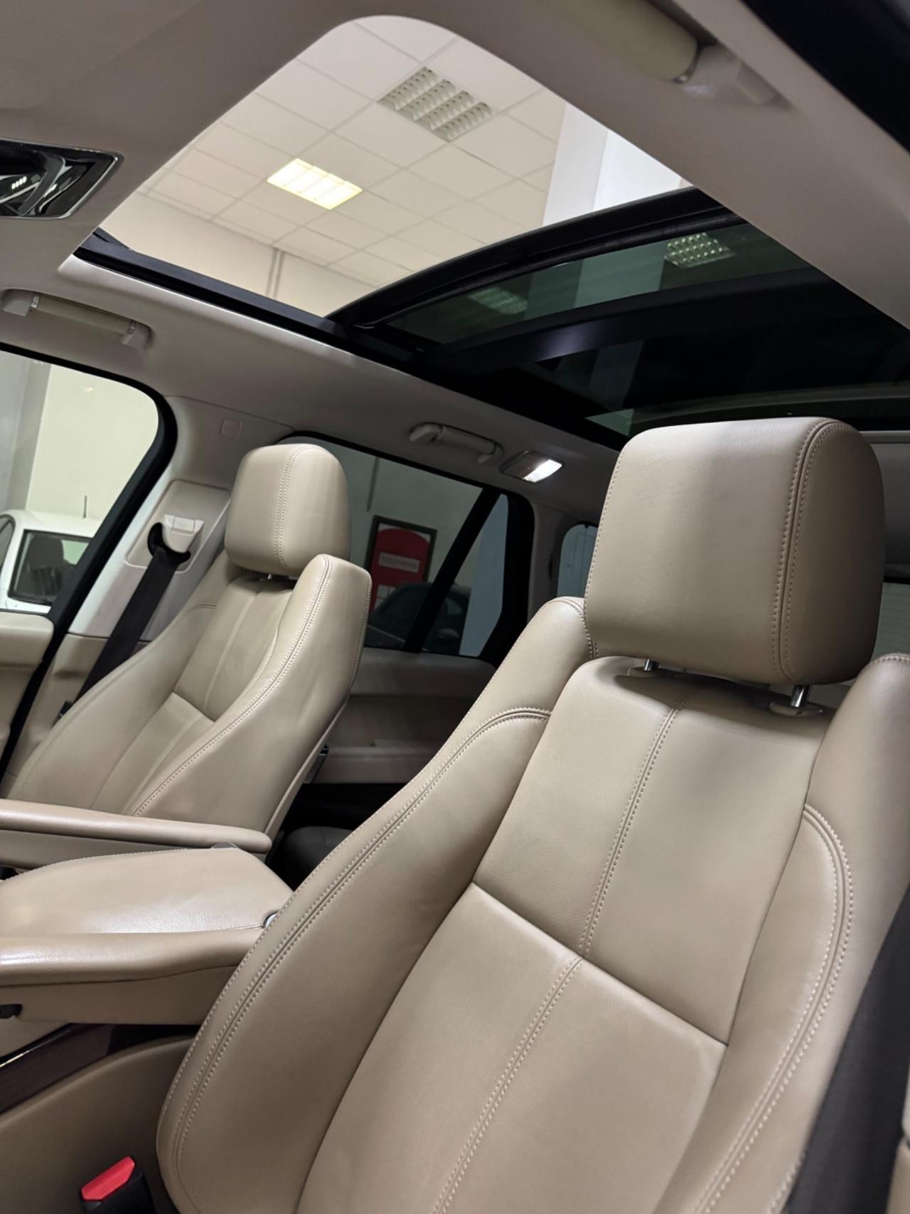 Land Rover Range 3.0 TDV6 Autobiography
