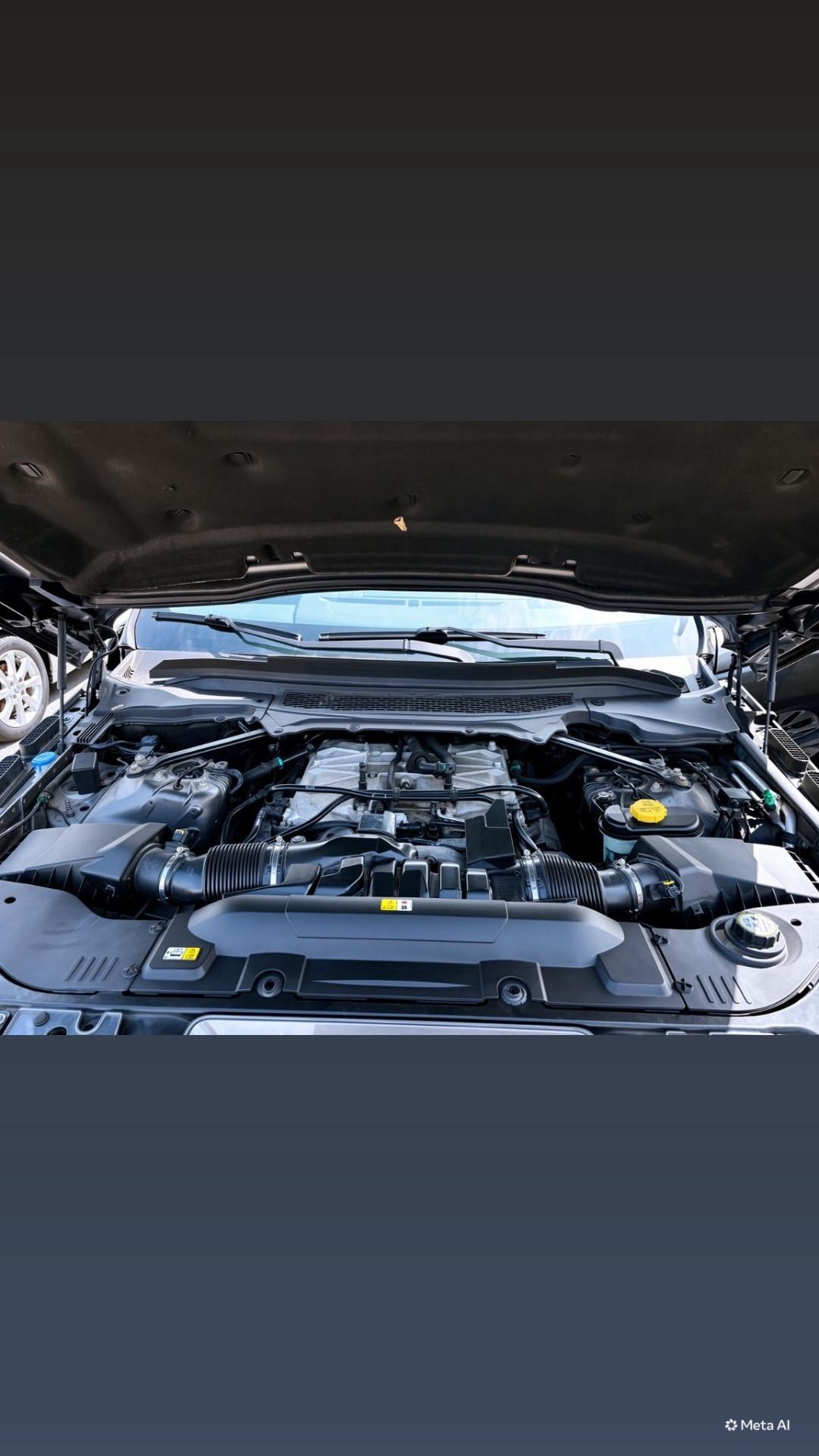 Land Rover Range Sport 5.0 V8 Supercharged HSE Dynamic