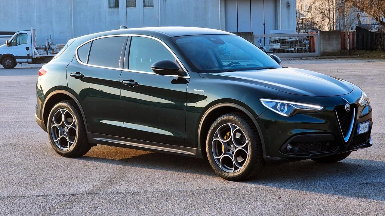 Alfa Romeo Stelvio 2.2 Turbodiesel 190 CV AT8 Q4 Executive