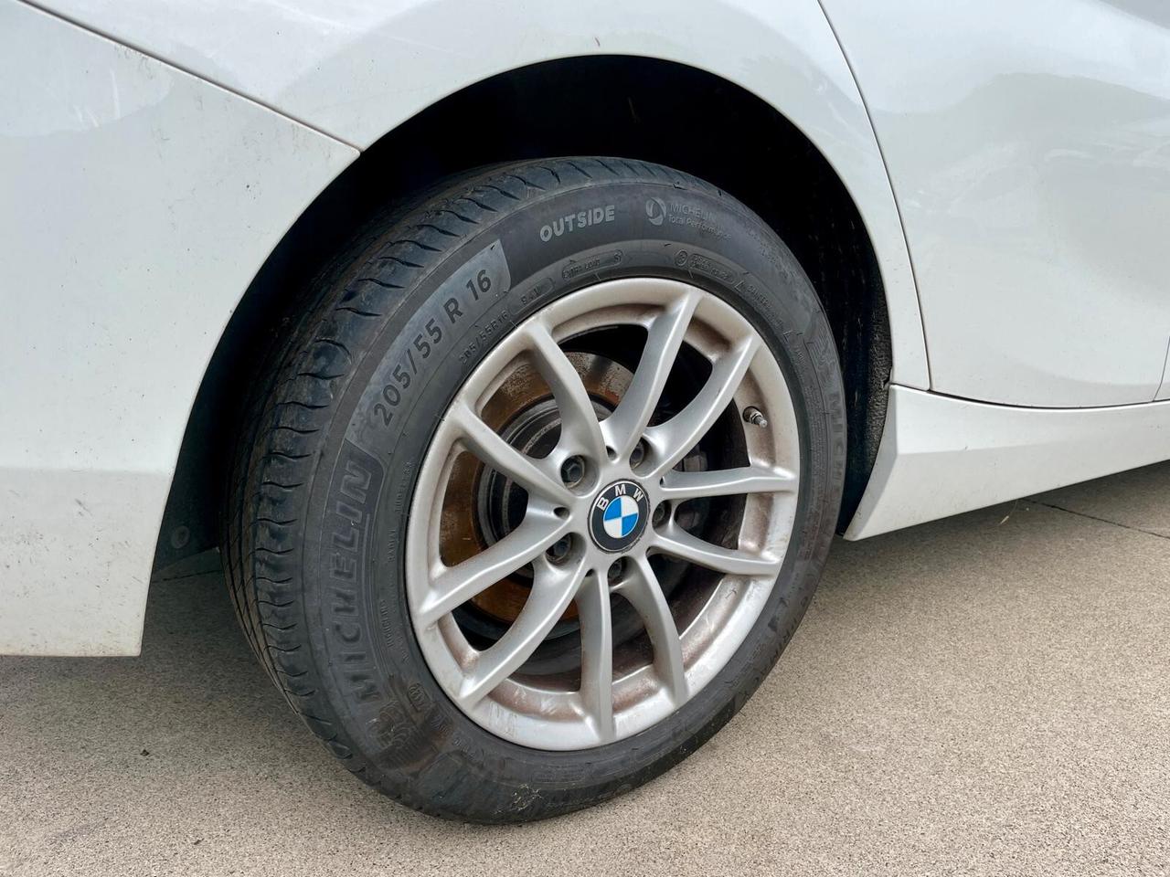 Bmw 116 116i 5p. Sport ***INCIDENTATA*** 2016