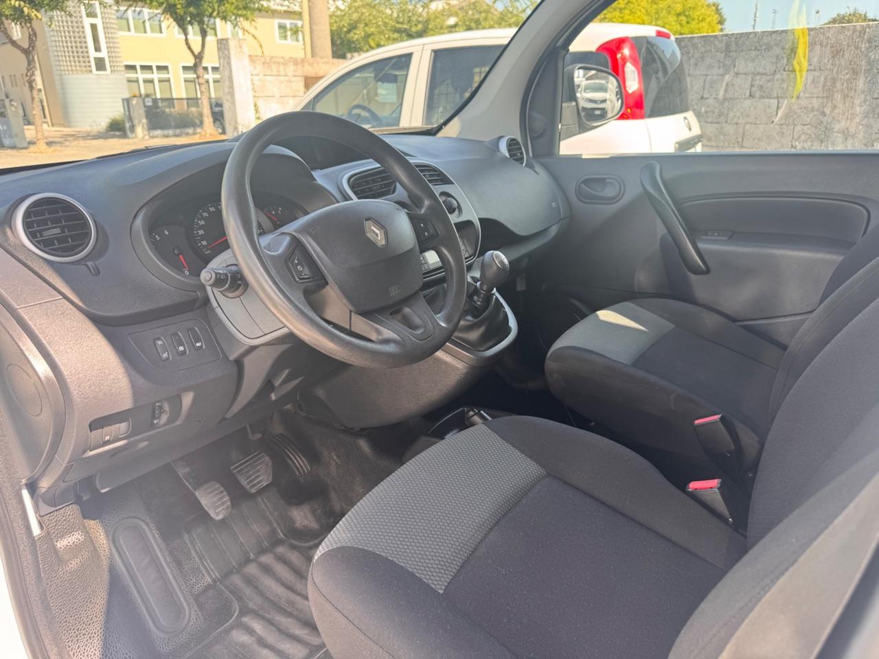 Renault Kangoo MAXI 1.5 BLUE DCI 115CV PASSO LUNGO L2 PRONTO
