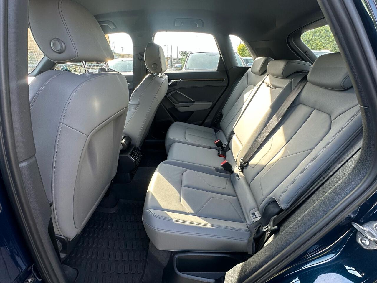 Audi Q3 40 TDI quattro S tronic S line edition