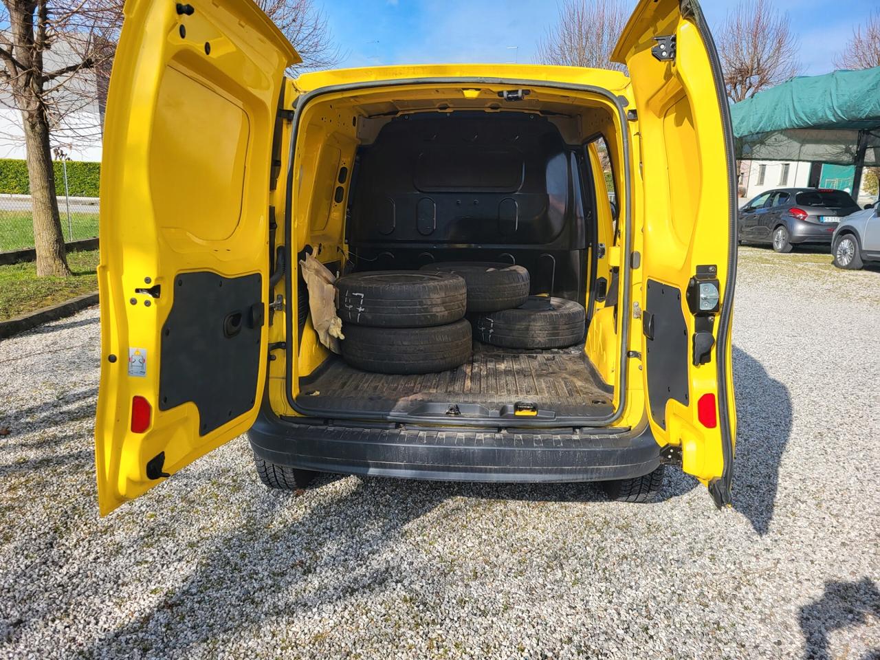 Renault Kangoo con soli 90000 km