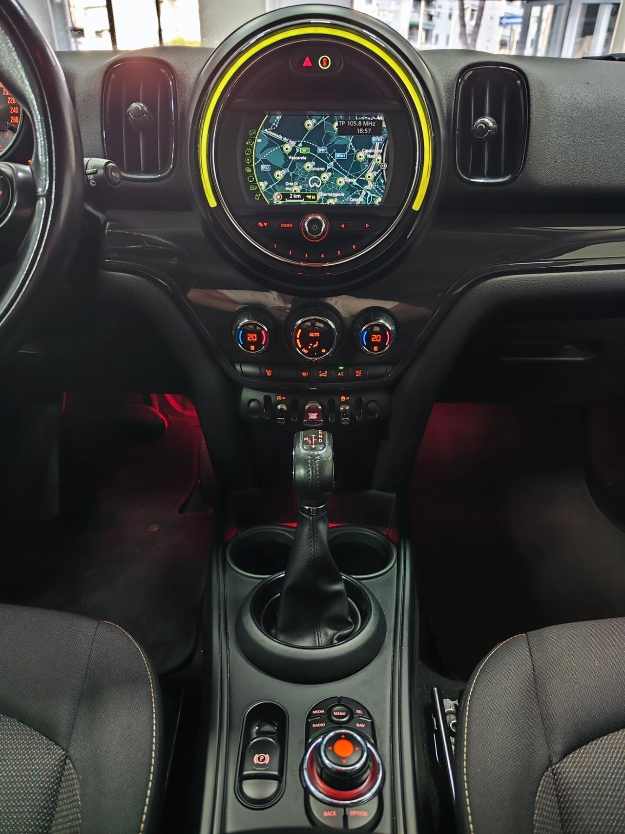 Mini Cooper D Countryman 2.0 150cv Automatica Led