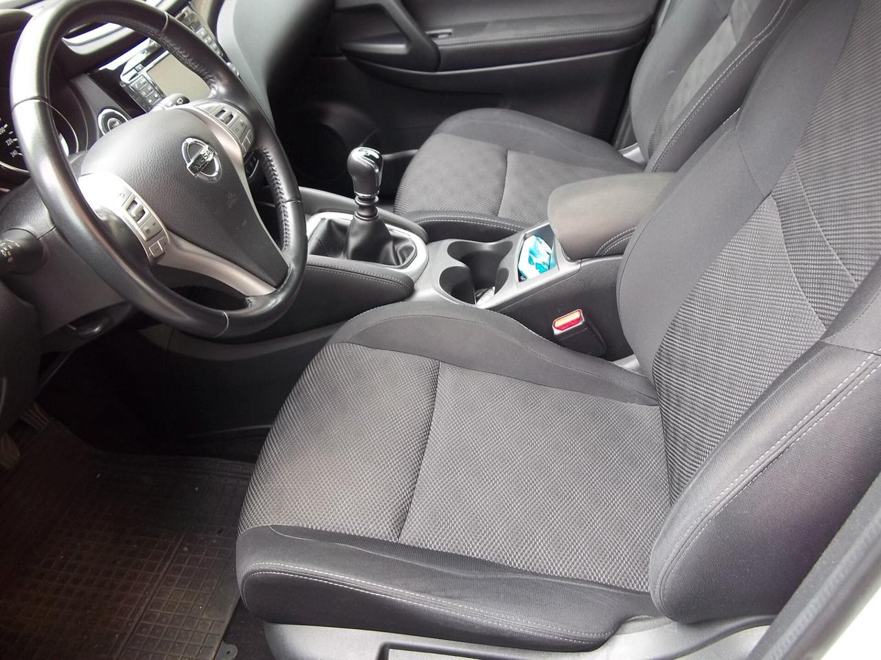 Nissan Qashqai 1.5 dCi N-Connecta uniproprietario 33.400km!!!!! E6B Auto in conto vendita