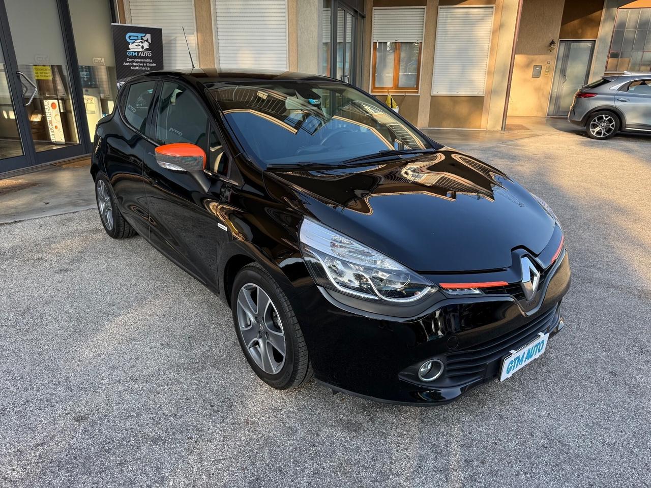 Renault Clio 1.2 75CV 5 porte - Neopatentati
