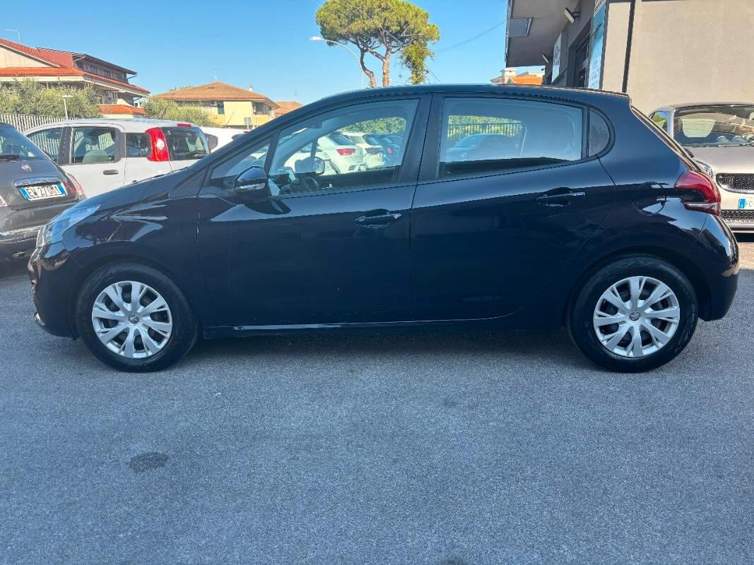 Peugeot 208 1.4 hdi 8v Access c reg.vel. 5p