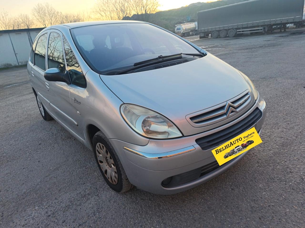 Citroen Xsara 2009---1.6 Benzina