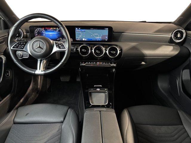 MERCEDES-BENZ A 250 e hybrid EQ Progressive Advanced