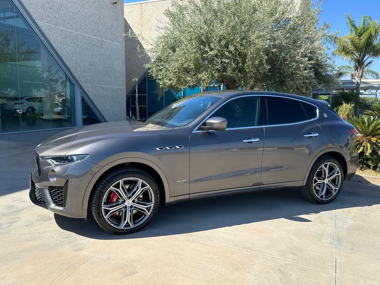 Maserati Levante V6 Diesel 275 CV AWD Gransport