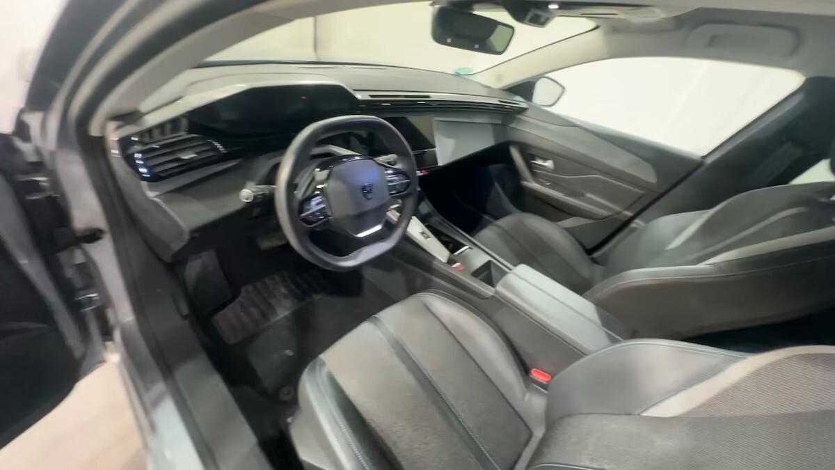 Peugeot 308 PureTech Turbo 130 S&S EAT8 Allure