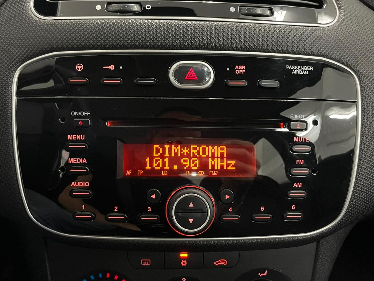 Fiat Punto 1.2 69 CV STREET 5P GOMME NUOVE TAGLIANDATA