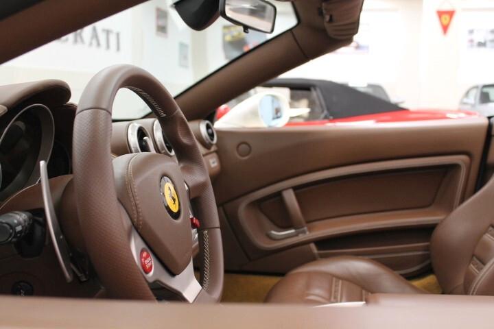 Ferrari California DCT PERMUTE AUTO MOTO E GOMMONI!!!