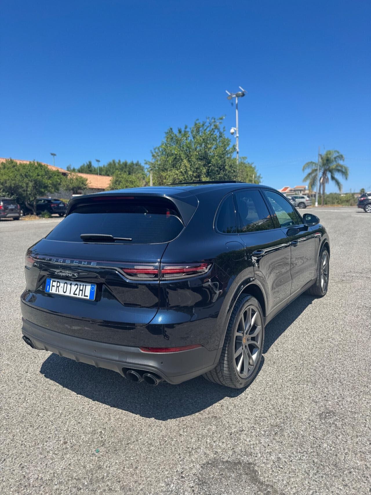 Porsche Cayenne S 2.9 V6 441cv