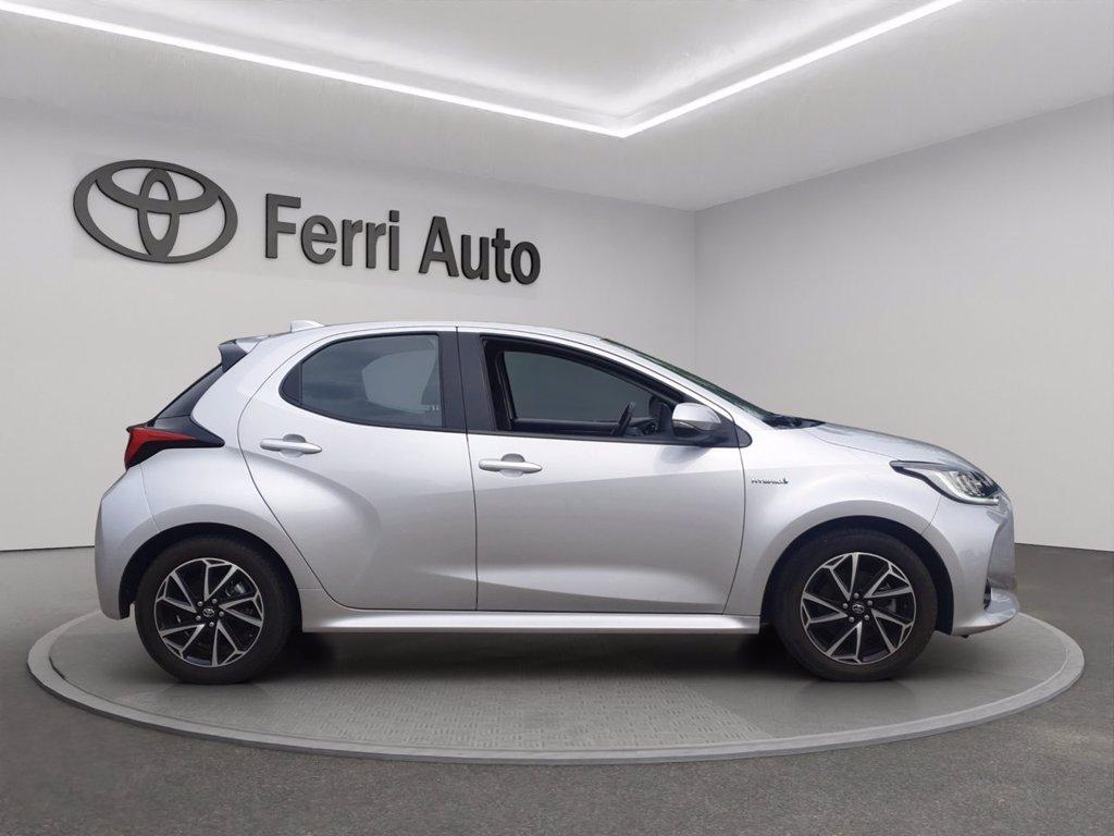 TOYOTA Yaris 1.5h trend del 2021