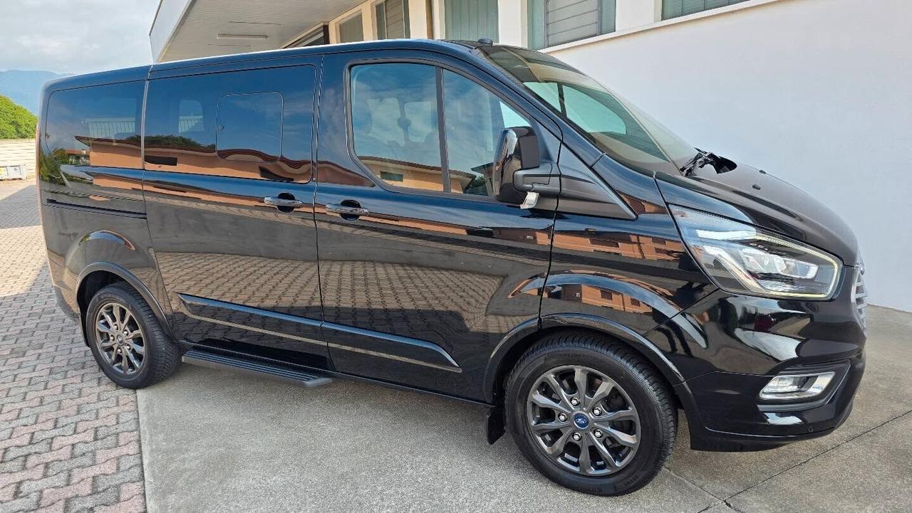 Ford Tourneo Custom TITANIUM PLUS 8 posti 170CV