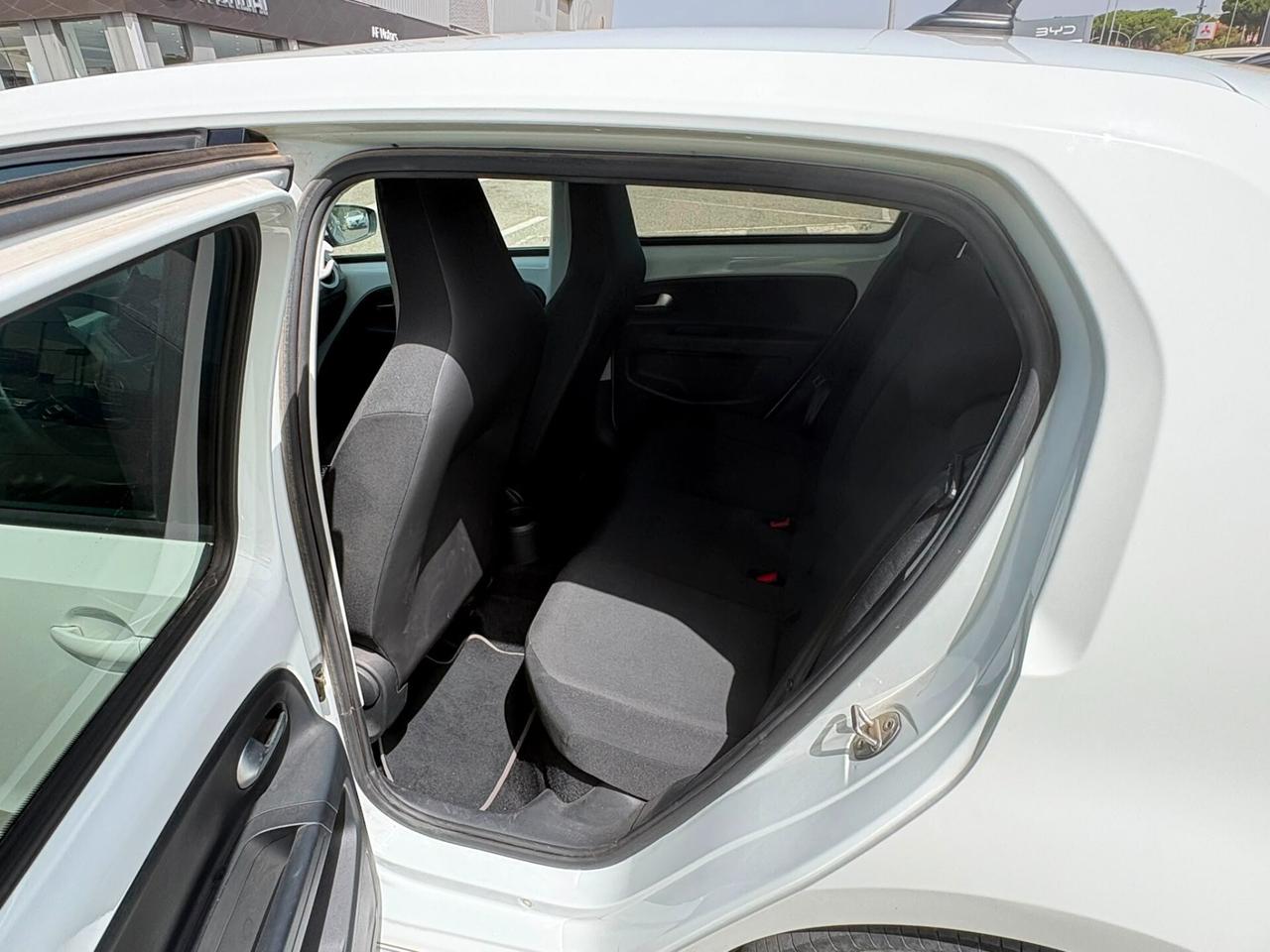 Volkswagen up! e-up! 82 CV