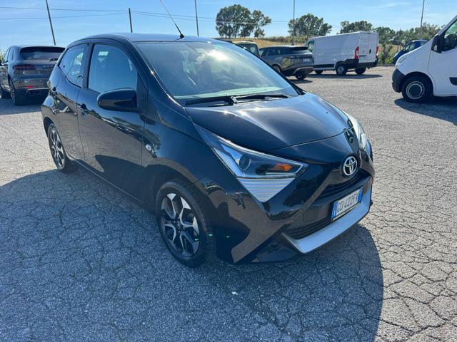TOYOTA Aygo Connect 1.0 VVT-i 72 CV 5 porte x-cool RETROCAMERA