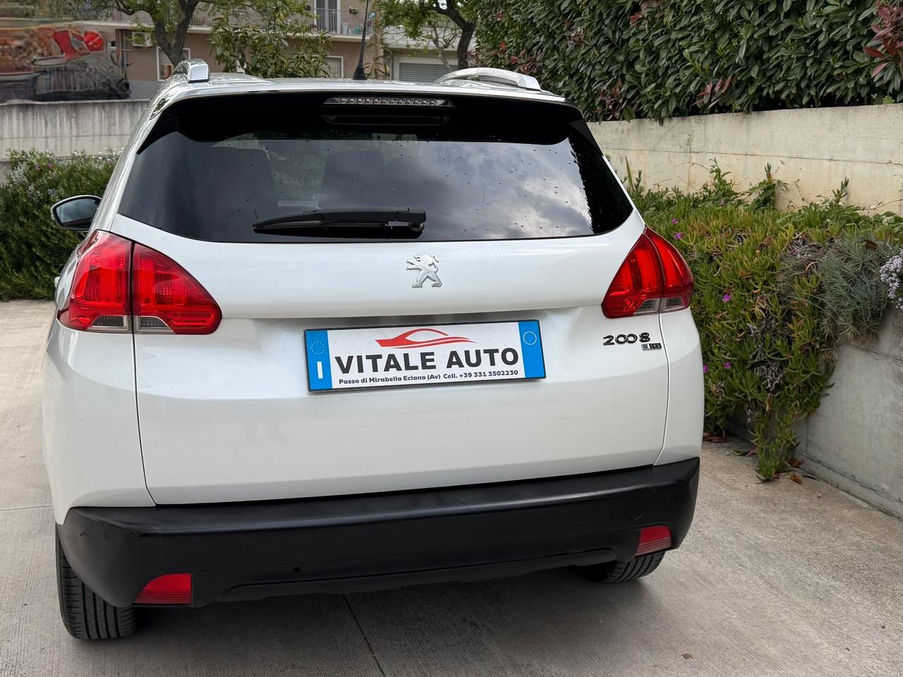 Peugeot 2008 Blue Hdi1.6 CV 92 Allure