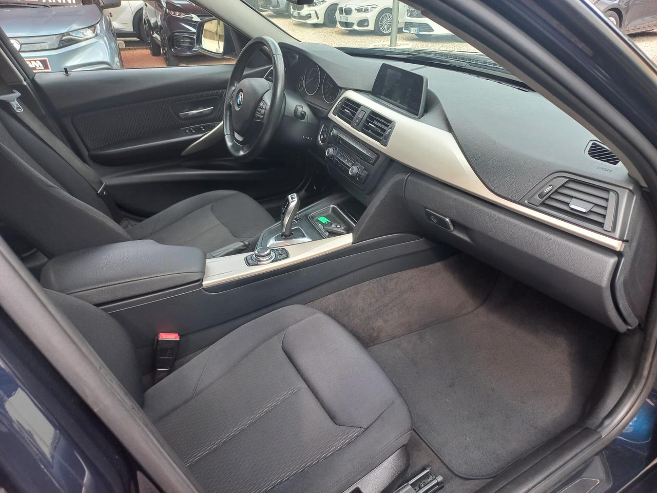 Bmw 320 320d xDrive Business aut.