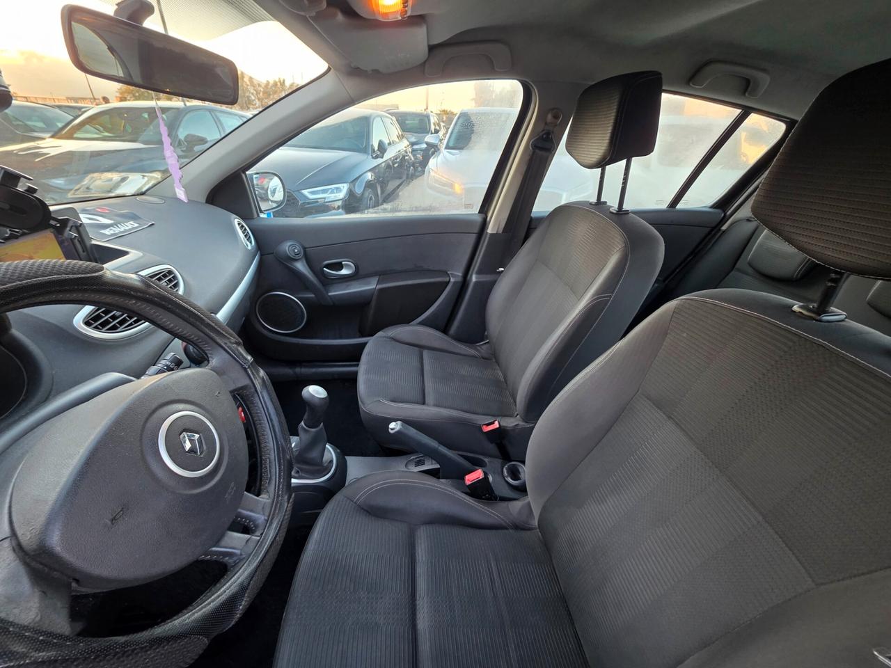 Renault Clio 1.2 16V 5 porte GPL Dynamique