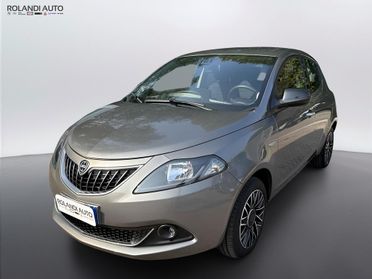 Lancia Ypsilon 1.0 FireFly Hybrid Oro