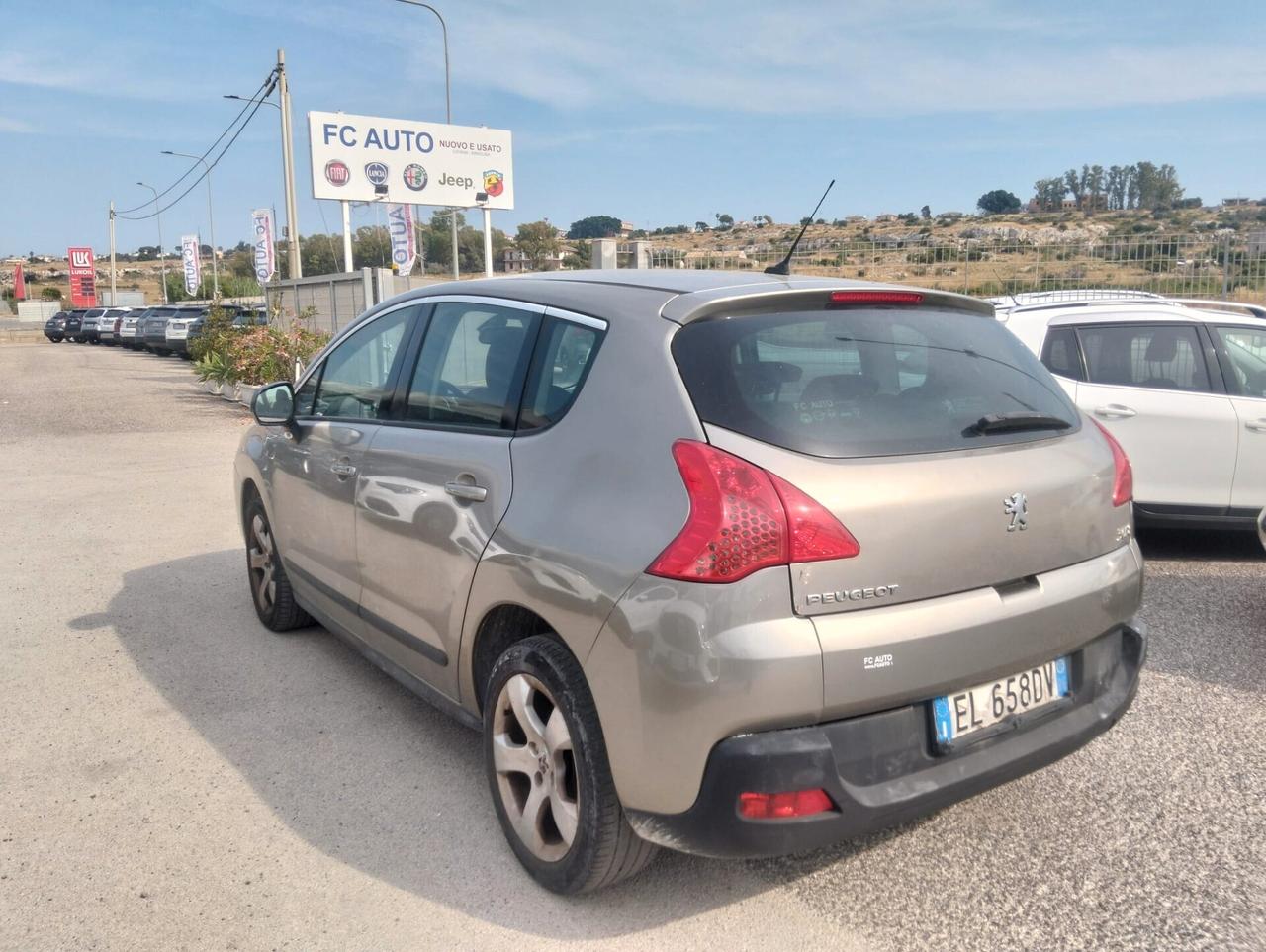 Peugeot 3008 1.6 HDI 112CV TECNO