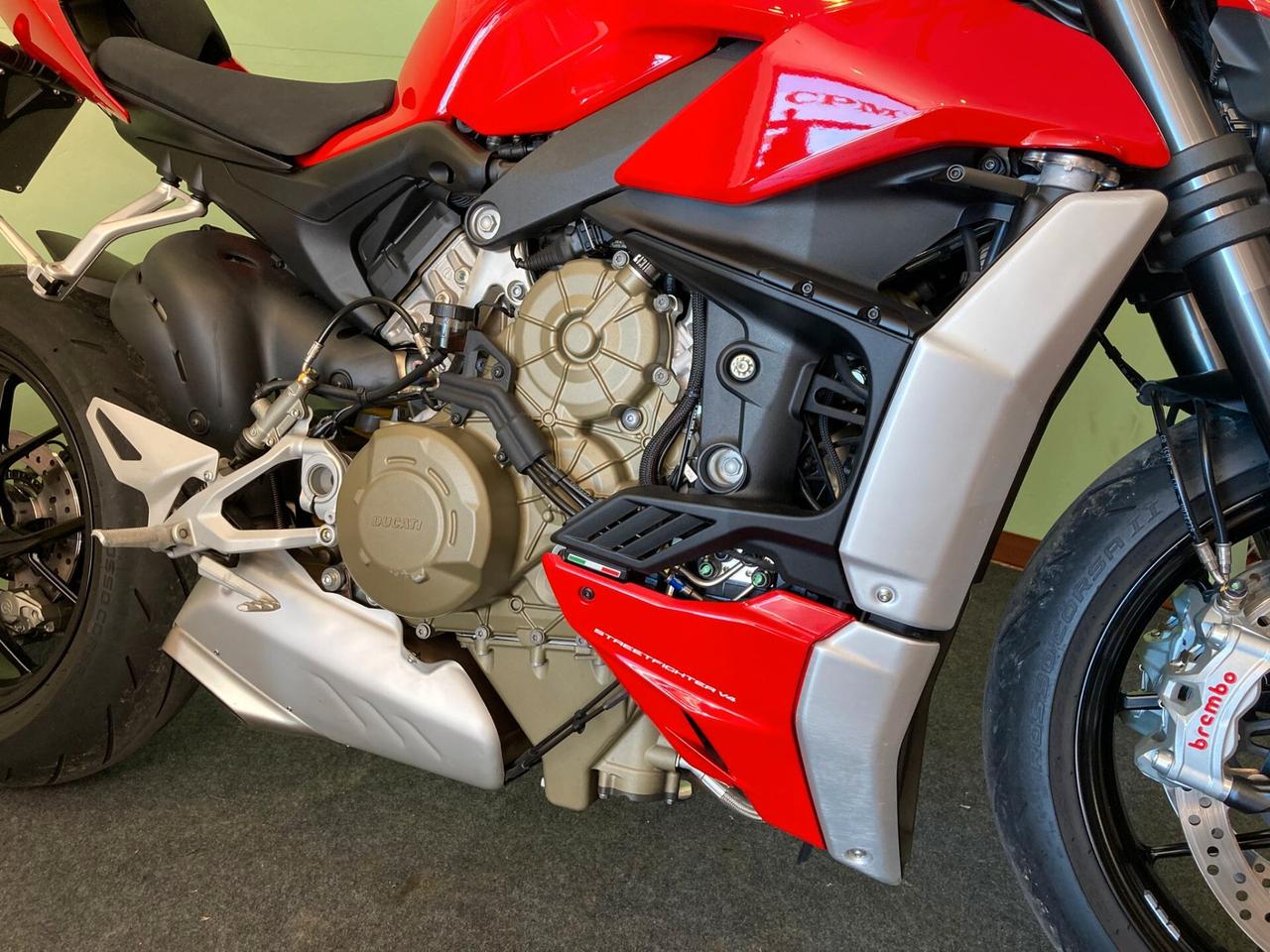 Ducati Streetfighter V4