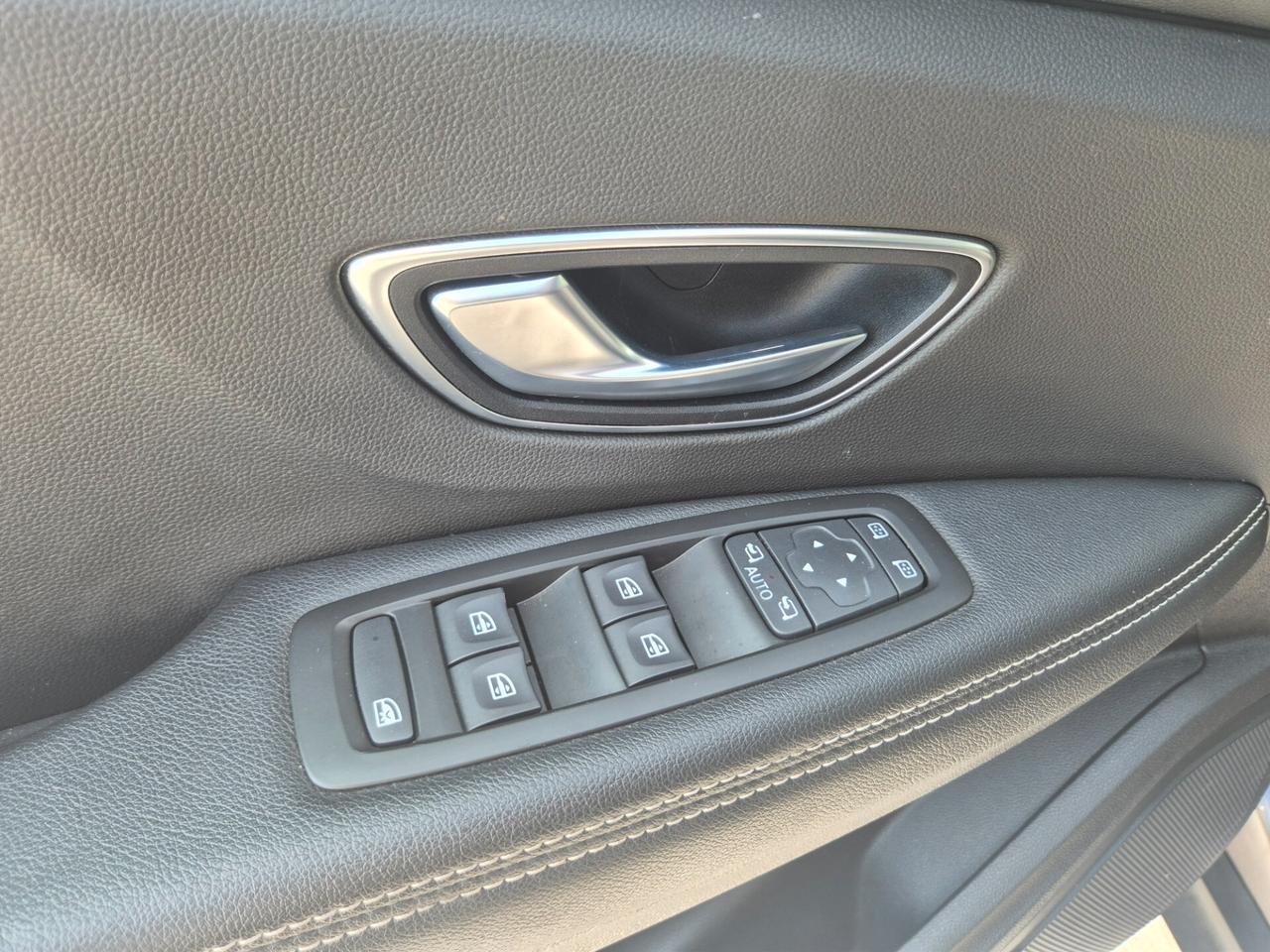 Renault Scenic Blue dCi 150 CV Sport Edition2