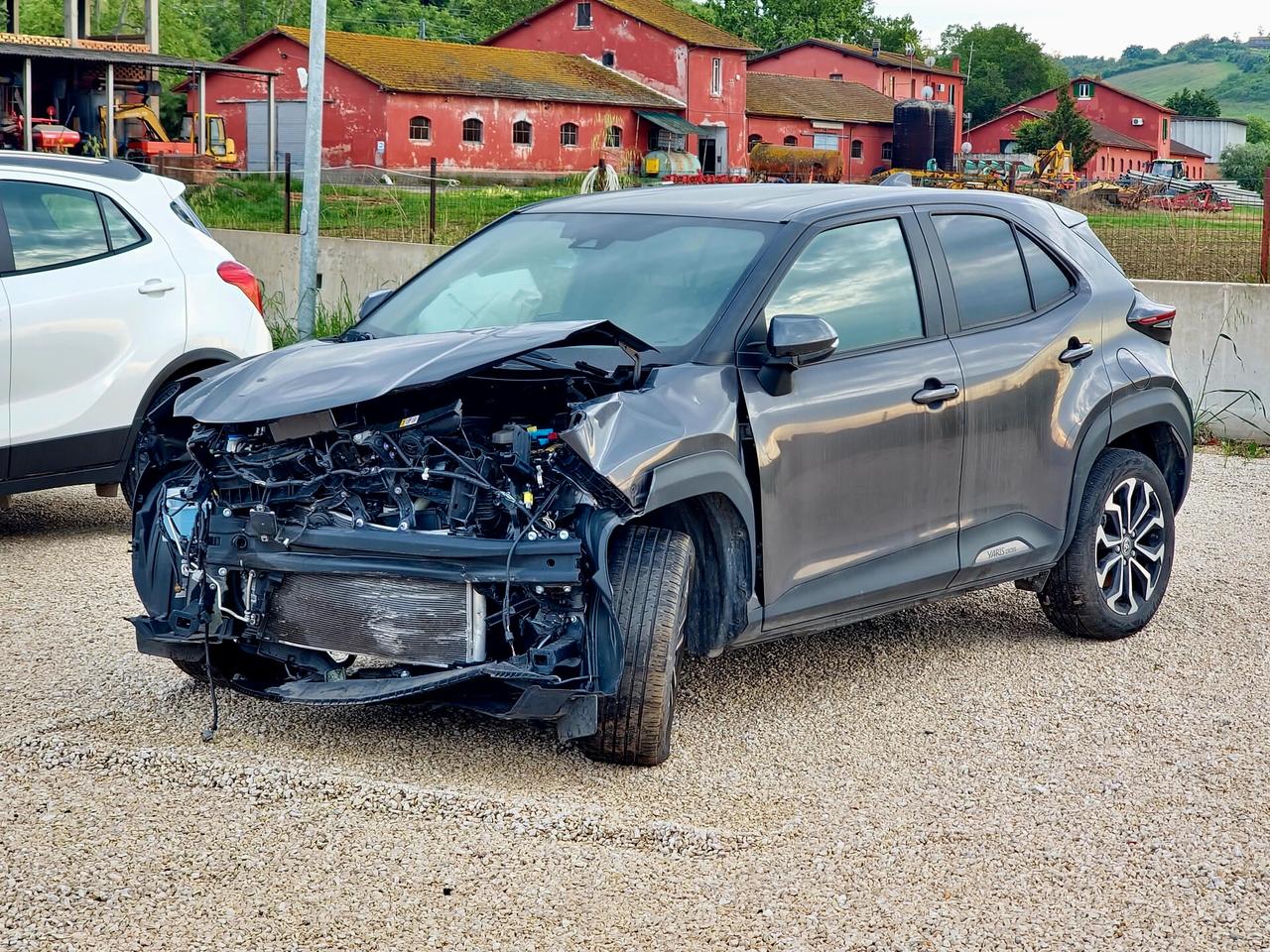 Toyota Yaris Cross Yaris Cross 1.5 Hybrid 5p. E-CVT Business Incidentata!!!
