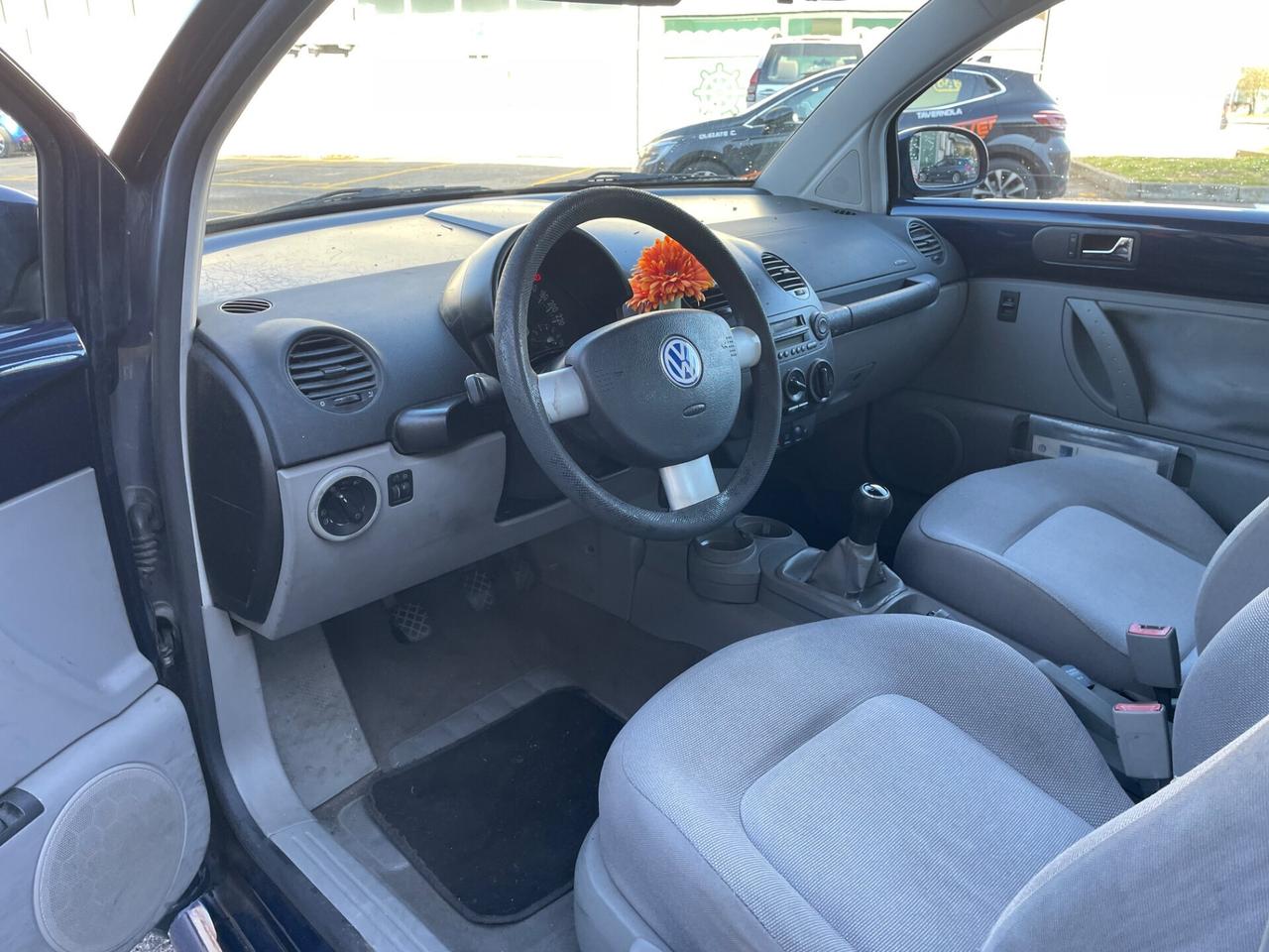 Volkswagen New Beetle 1.6*Neopatentati*Tenuta benissimo *