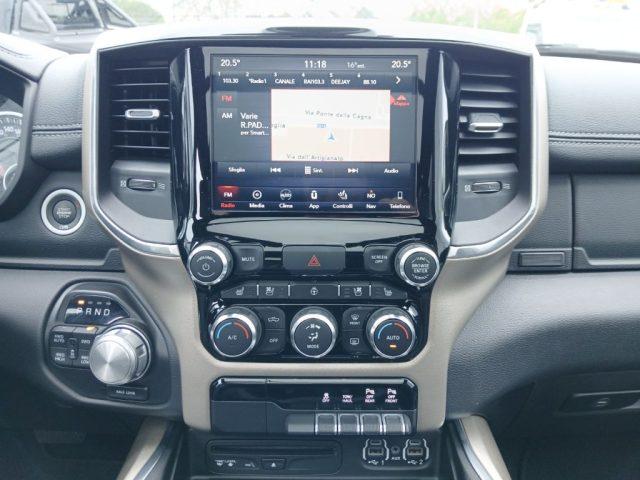 DODGE RAM 1500 5.7 V8 Laramie Night N1